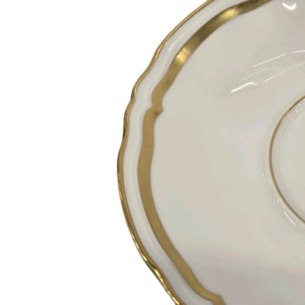 Raynaud Limoges Ceralene Marie Antoinette Gold on White Plates SET OF 8‎